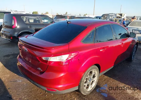 2014 Ford Focus Se из США, поврежденный, VIN 1FADP3F2XEL444182
